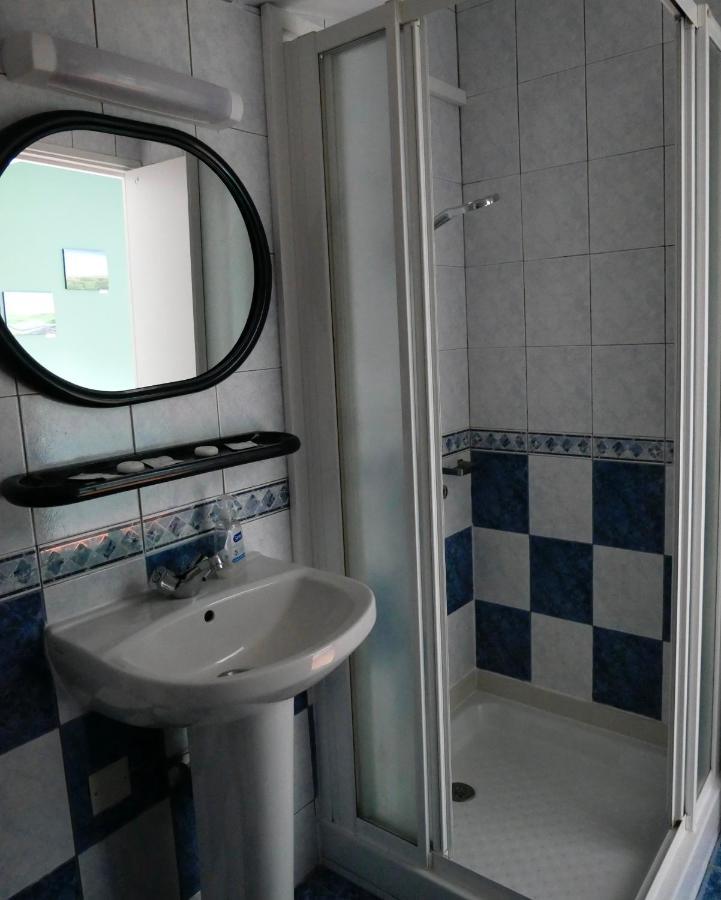 אסקיין Auberge Trabenia מראה חיצוני תמונה