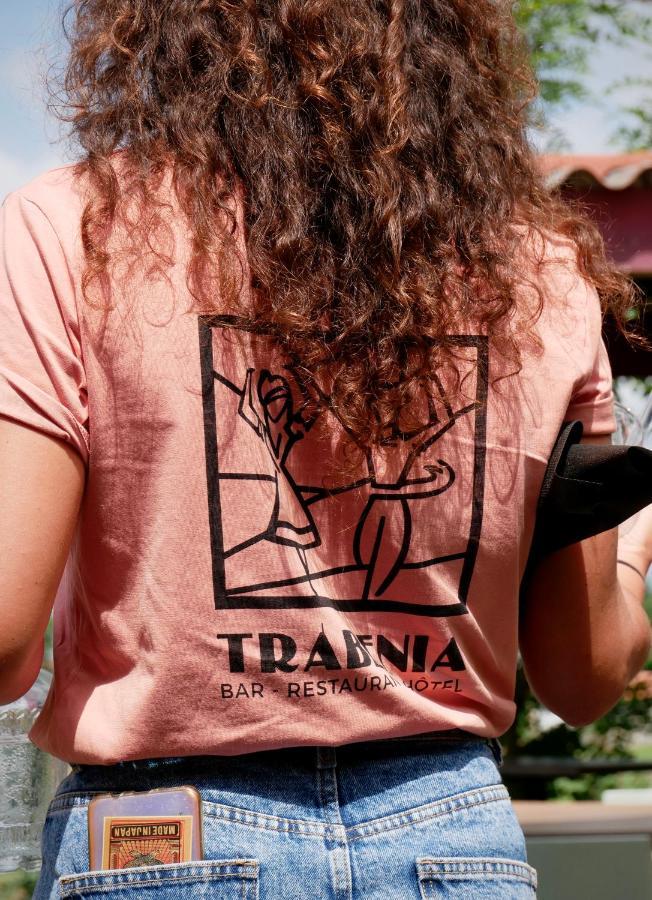 אסקיין Auberge Trabenia מראה חיצוני תמונה