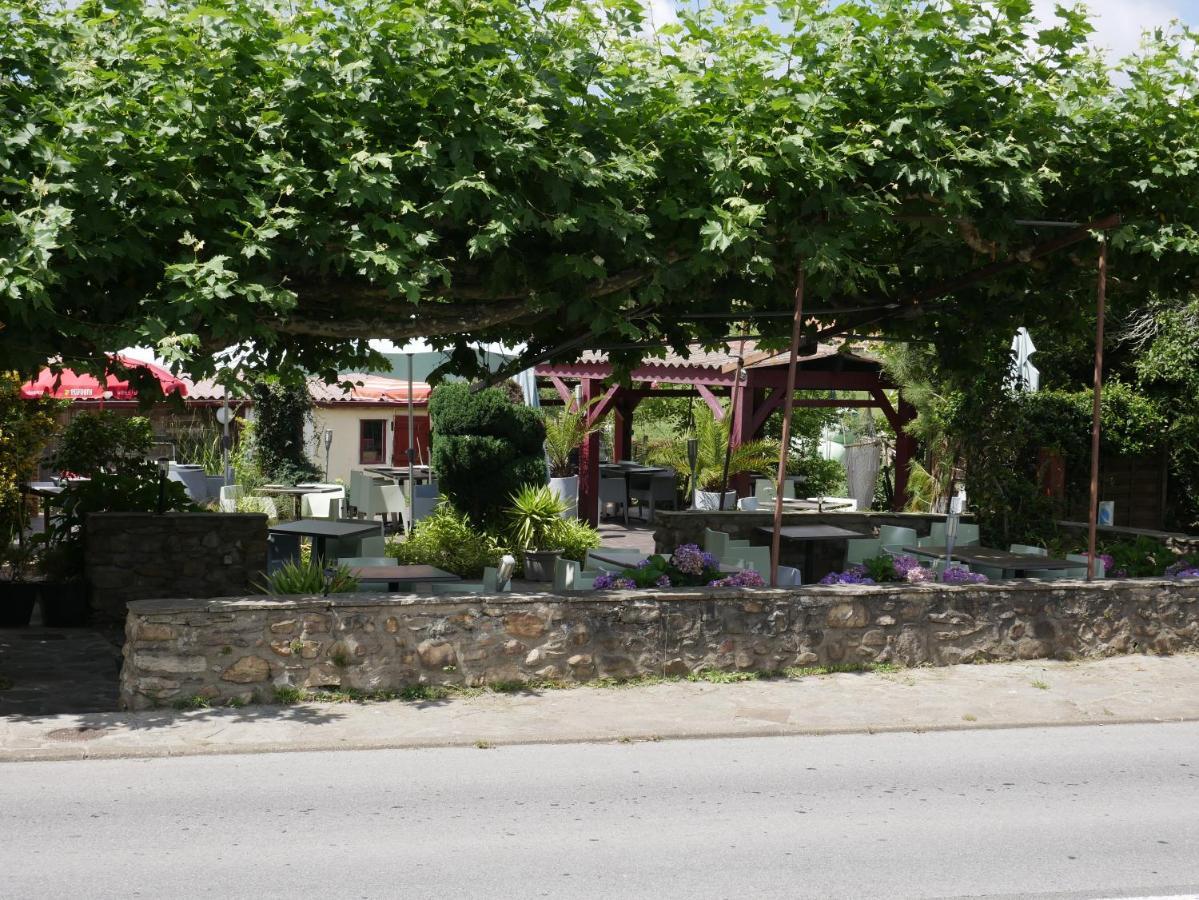 אסקיין Auberge Trabenia מראה חיצוני תמונה